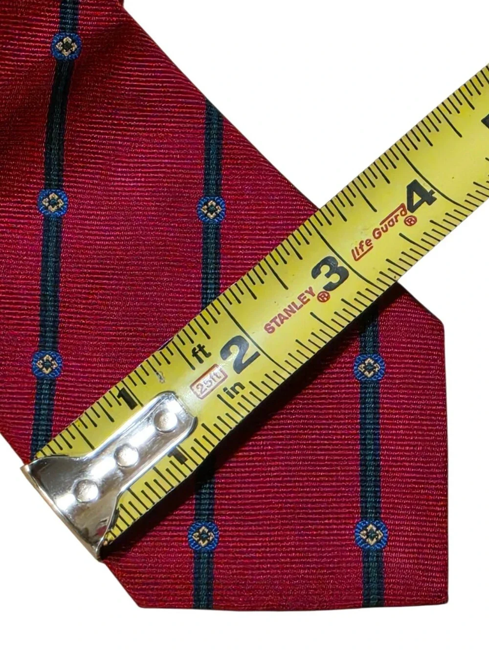 Gucci tie this